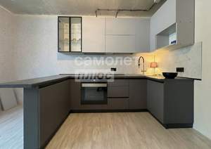 2-к квартира, вторичка, 55м2, 1/17 этаж