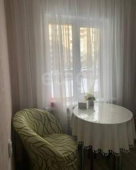 5-к квартира, вторичка, 82м2, 1/9 этаж