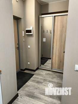 Студия квартира, вторичка, 28м2, 18/19 этаж