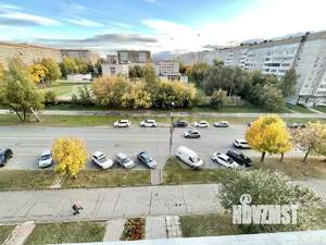 3-к квартира, вторичка, 54м2, 6/9 этаж