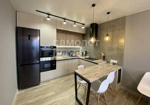 2-к квартира, вторичка, 38м2, 10/18 этаж