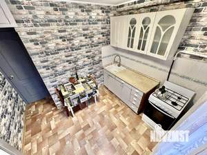 2-к квартира, вторичка, 43м2, 8/9 этаж