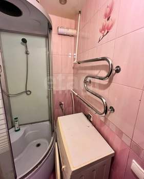 2-к квартира, вторичка, 46м2, 1/5 этаж