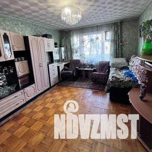 3-к квартира, вторичка, 54м2, 1/9 этаж