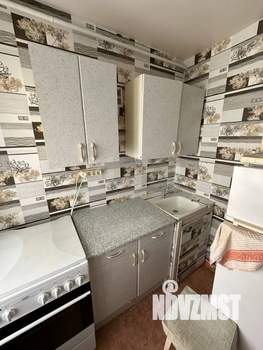 2-к квартира, вторичка, 42м2, 1/4 этаж