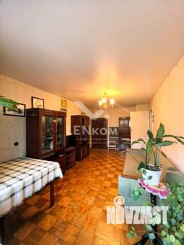 3-к квартира, вторичка, 63м2, 2/5 этаж