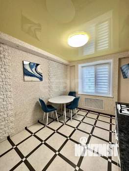 2-к квартира, вторичка, 55м2, 1/9 этаж