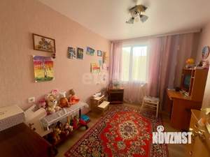 3-к квартира, вторичка, 54м2, 6/9 этаж