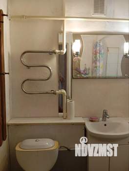2-к квартира, вторичка, 45м2, 1/9 этаж