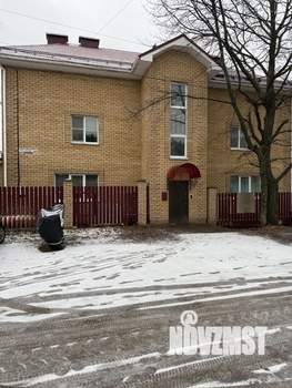 Студия квартира, вторичка, 34м2, 3/3 этаж