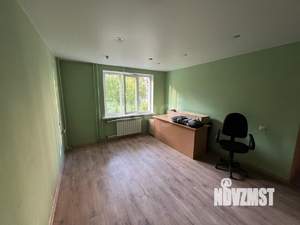 4-к квартира, вторичка, 80м2, 1/9 этаж