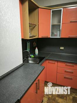 3-к квартира, вторичка, 54м2, 1/9 этаж