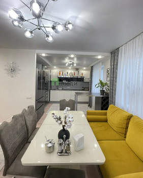 3-к квартира, вторичка, 95м2, 10/10 этаж