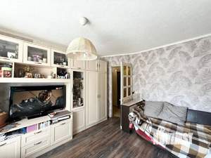 3-к квартира, вторичка, 65м2, 2/5 этаж