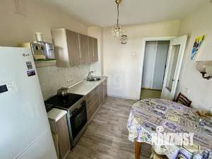 3-к квартира, вторичка, 63м2, 6/14 этаж
