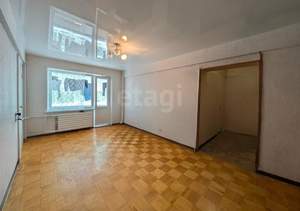 4-к квартира, вторичка, 59м2, 5/5 этаж