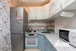 3-к квартира, вторичка, 50м2, 1/5 этаж