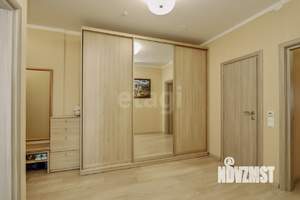 4-к квартира, вторичка, 107м2, 11/12 этаж