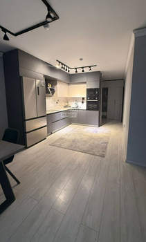 3-к квартира, вторичка, 75м2, 10/18 этаж