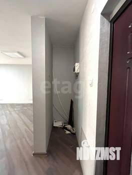 Студия квартира, вторичка, 33м2, 1/10 этаж