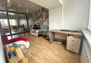 3-к квартира, вторичка, 66м2, 6/9 этаж