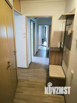 3-к квартира, вторичка, 54м2, 1/9 этаж
