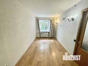 2-к квартира, вторичка, 46м2, 1/4 этаж