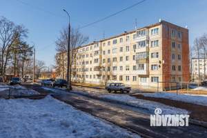 2-к квартира, вторичка, 44м2, 1/5 этаж
