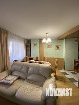 4-к квартира, вторичка, 101м2, 4/10 этаж