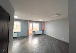 Студия квартира, вторичка, 33м2, 1/10 этаж