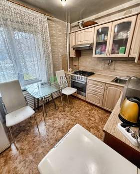 2-к квартира, вторичка, 43м2, 1/9 этаж