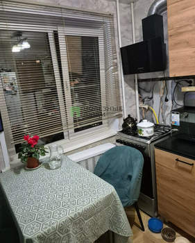 3-к квартира, вторичка, 55м2, 4/5 этаж