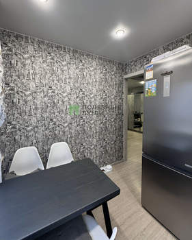 2-к квартира, вторичка, 43м2, 2/5 этаж