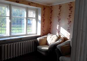 3-к квартира, вторичка, 42м2, 1/4 этаж