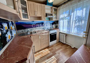 3-к квартира, вторичка, 56м2, 5/5 этаж