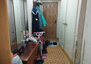 3-к квартира, вторичка, 54м2, 1/9 этаж