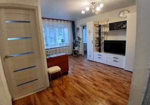 2-к квартира, вторичка, 45м2, 1/5 этаж