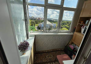 4-к квартира, вторичка, 69м2, 9/9 этаж