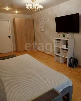 3-к квартира, вторичка, 60м2, 1/5 этаж