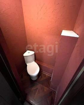 Студия квартира, вторичка, 33м2, 1/10 этаж