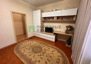 3-к квартира, вторичка, 61м2, 1/2 этаж