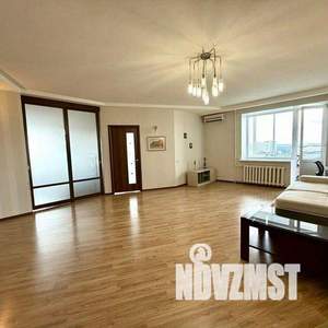 2-к квартира, вторичка, 79м2, 11/11 этаж