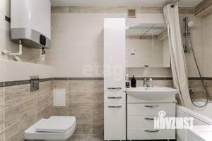 2-к квартира, вторичка, 64м2, 9/18 этаж