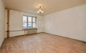 2-к квартира, вторичка, 53м2, 1/4 этаж