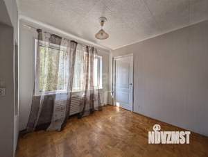 4-к квартира, вторичка, 59м2, 5/5 этаж