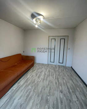 3-к квартира, вторичка, 54м2, 6/9 этаж