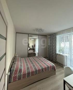 4-к квартира, вторичка, 73м2, 6/17 этаж