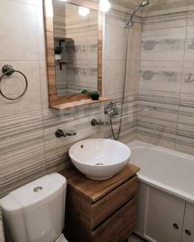 2-к квартира, вторичка, 49м2, 15/18 этаж