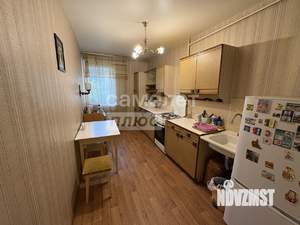 4-к квартира, вторичка, 77м2, 2/5 этаж