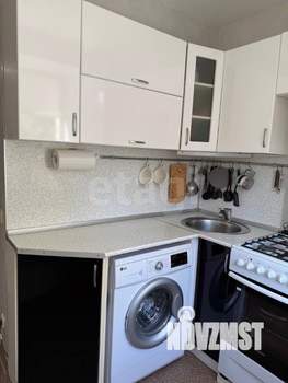 3-к квартира, вторичка, 58м2, 3/5 этаж